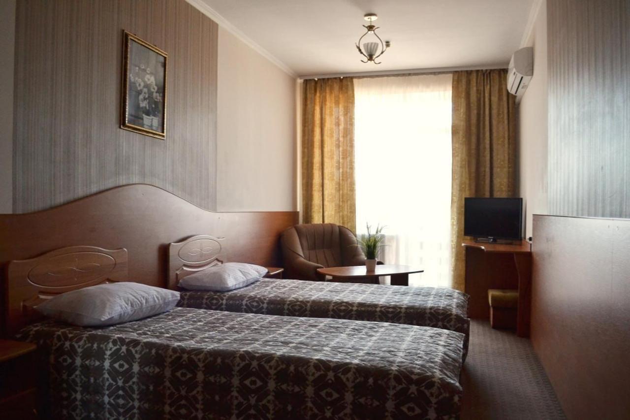 Hotel Perlyna Ars Stryi Exterior photo